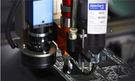 漢思化學(xué)芯片底部填充膠 賦能中國智造，強“芯”固體通訊產(chǎn)品研發(fā)